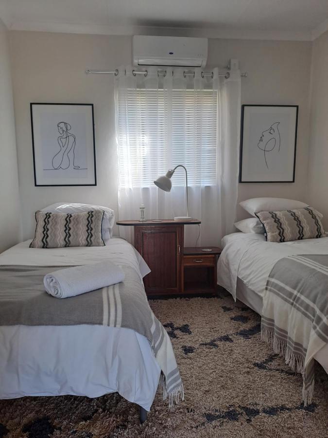 Villa Sterrenhemel Guest Farm à Upington Extérieur photo